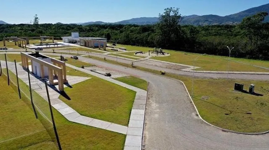 Foto 1 de Lote/Terreno à venda, 603004m² em Ratones, Florianópolis