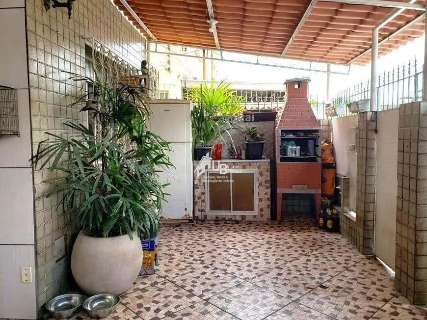 Foto 1 de Casa com 3 Quartos à venda, 100m² em Braz de Pina, Rio de Janeiro
