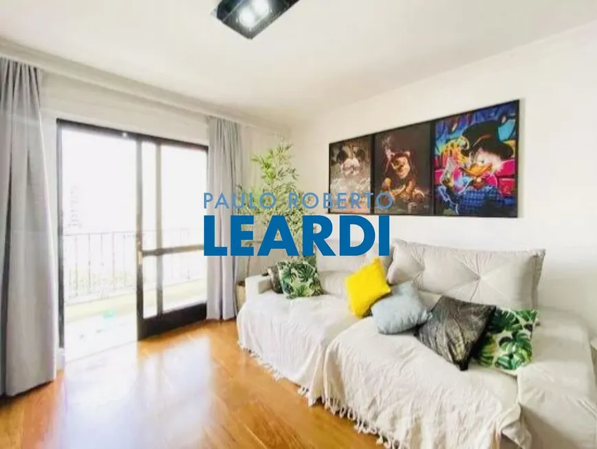 Foto 1 de Apartamento com 4 Quartos à venda, 108m² em Pompeia, São Paulo