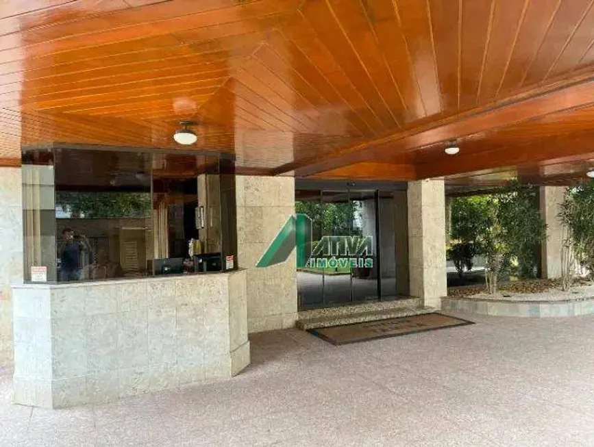 Foto 1 de Apartamento com 4 Quartos à venda, 221m² em Funcionários, Belo Horizonte