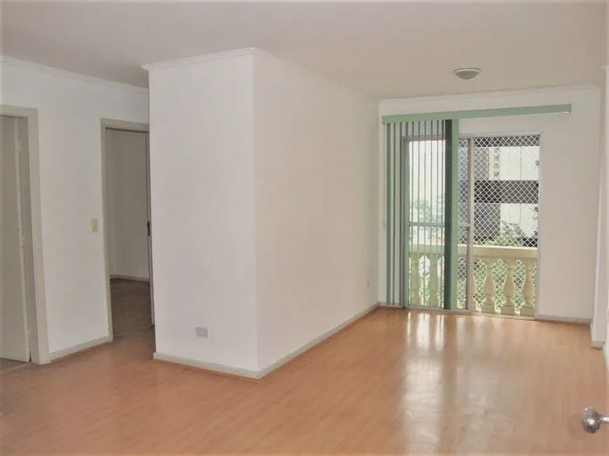 Foto 1 de Apartamento com 2 Quartos à venda, 70m² em Vila Olímpia, São Paulo