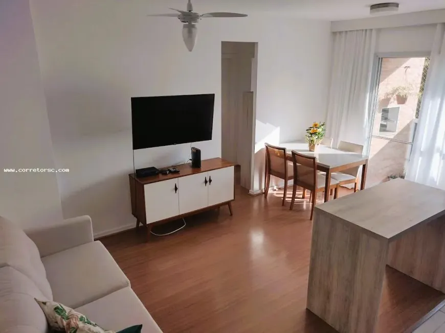 Foto 1 de Apartamento com 2 Quartos à venda, 62m² em Caminho Novo, Palhoça