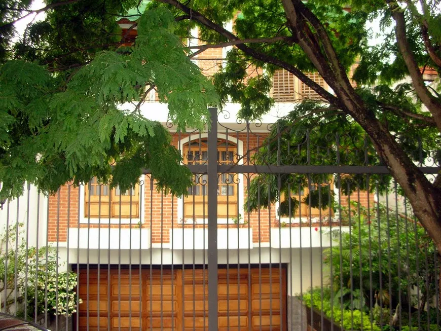 Foto 1 de Sobrado com 4 Quartos à venda, 385m² em Jardim Avelino, São Paulo
