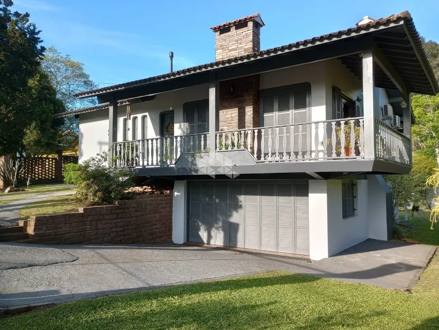 Foto 1 de Casa com 3 Quartos à venda, 215m² em Linha Santa Cruz, Santa Cruz do Sul