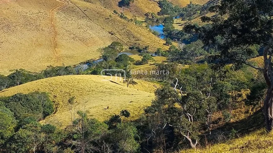 Foto 1 de Fazenda/Sítio à venda, 1m² em , Cunha