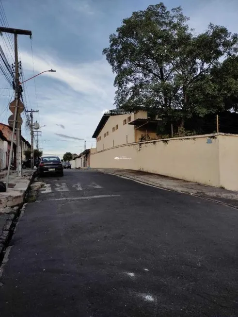 Foto 1 de Galpão/Depósito/Armazém para alugar, 700m² em Vermelha, Teresina