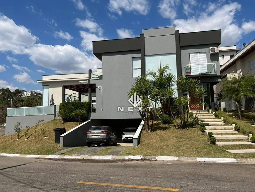 Foto 1 de Casa de Condomínio com 3 Quartos à venda, 256m² em Suru, Santana de Parnaíba