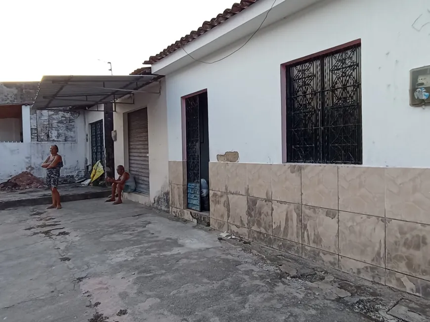 Foto 1 de Casa com 3 Quartos à venda, 100m² em Feitosa, Maceió