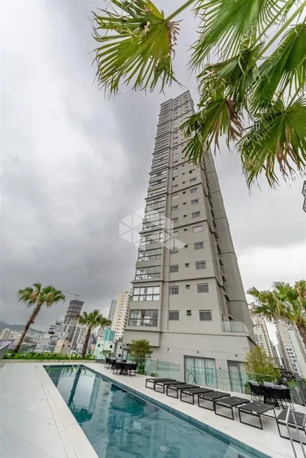 Foto 1 de Apartamento com 3 Quartos à venda, 122m² em Centro, Balneário Camboriú