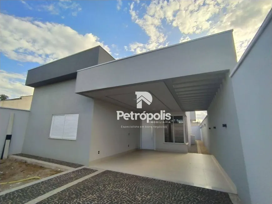 Foto 1 de Casa com 3 Quartos à venda, 140m² em Plano Diretor Sul, Palmas