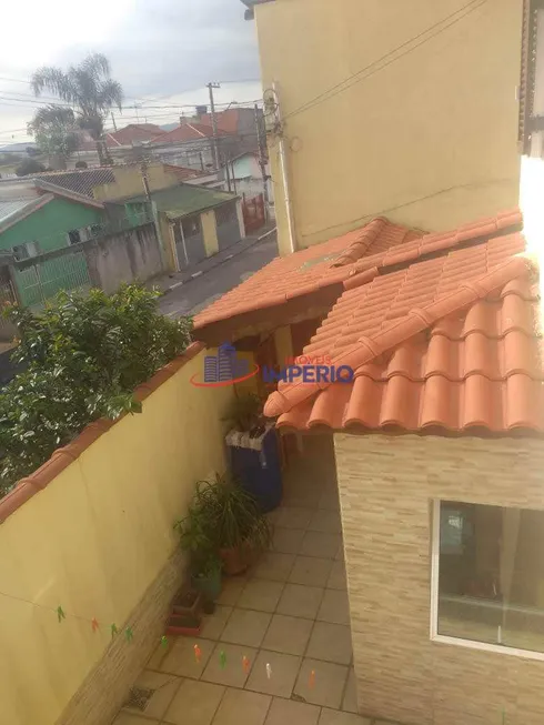 Foto 1 de Sobrado com 3 Quartos à venda, 180m² em Vila Sao Rafael, Guarulhos