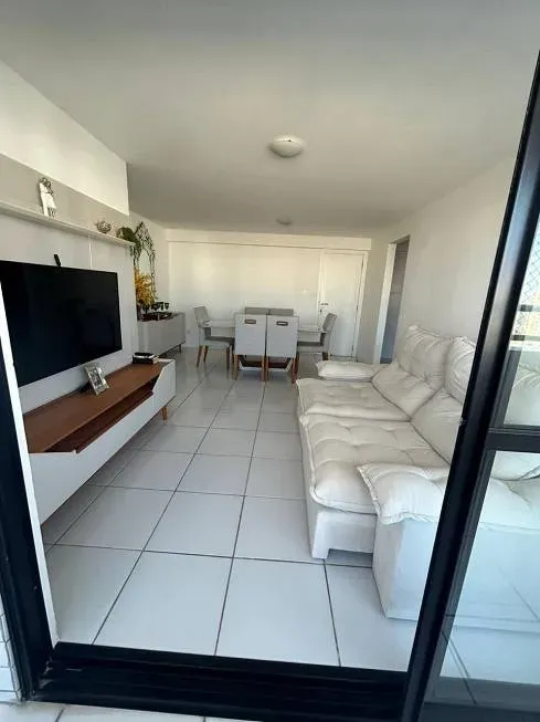 Foto 1 de Apartamento com 3 Quartos à venda, 97m² em Ponta Do Farol, São Luís