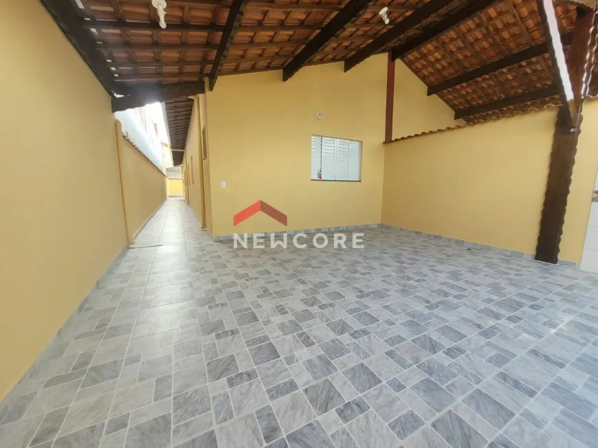 Foto 1 de Casa com 3 Quartos à venda, 83m² em Vila Oceanopolis, Mongaguá