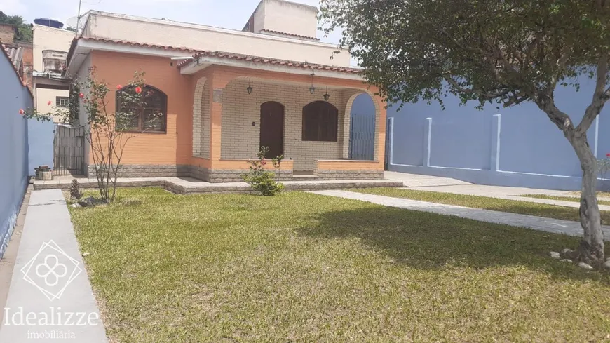Foto 1 de Casa com 4 Quartos à venda, 360m² em Minerlândia, Volta Redonda