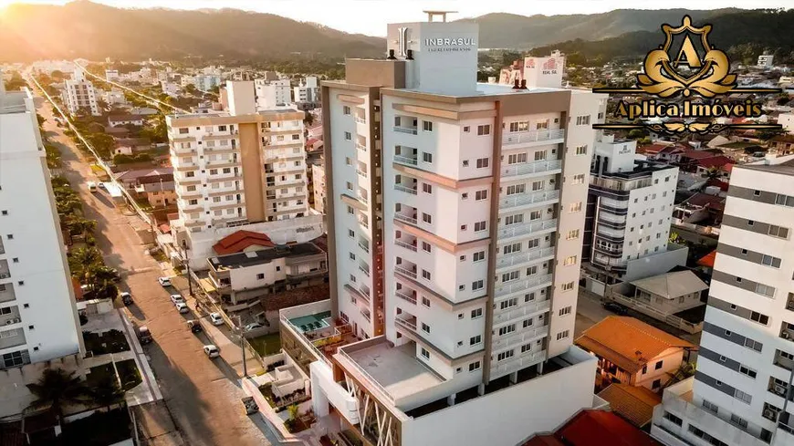 Foto 1 de Apartamento com 3 Quartos à venda, 116m² em Gravata, Navegantes