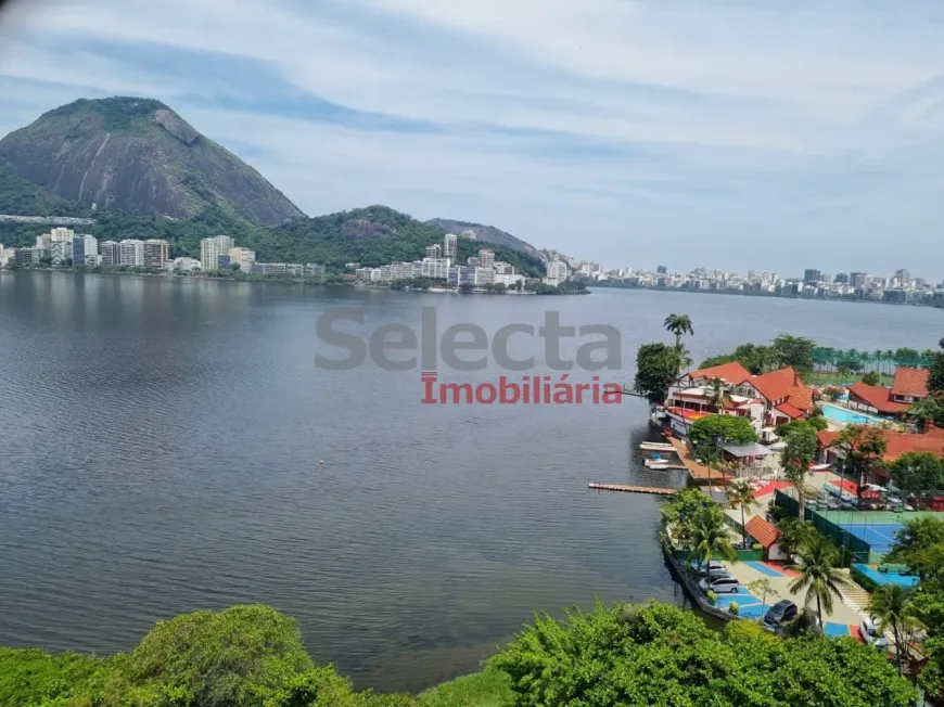 Foto 1 de Apartamento com 4 Quartos à venda, 157m² em Lagoa, Rio de Janeiro