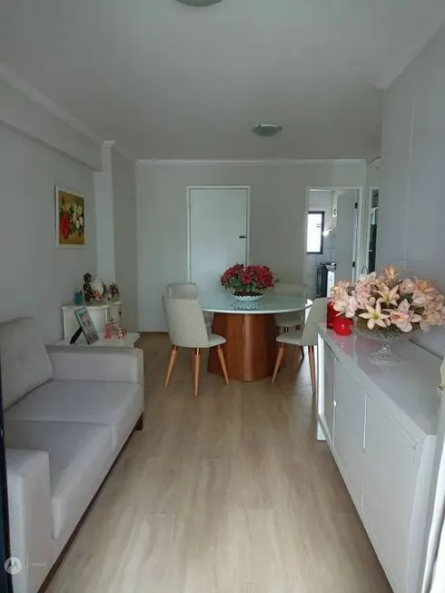 Foto 1 de Apartamento com 3 Quartos à venda, 85m² em Boa Viagem, Recife