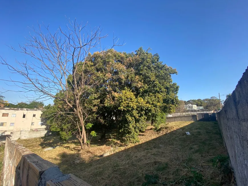 Foto 1 de Lote/Terreno à venda, 2000m² em Trevo, Belo Horizonte