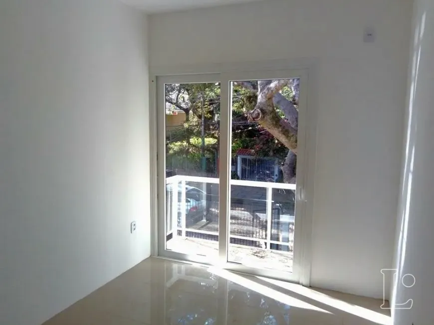 Foto 1 de Casa com 3 Quartos à venda, 159m² em Guarujá, Porto Alegre