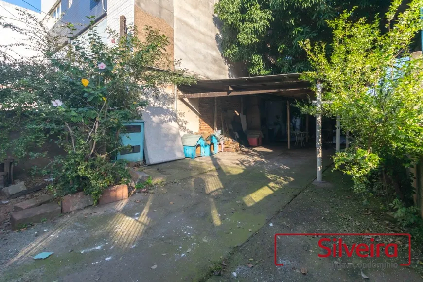 Foto 1 de Lote/Terreno à venda, 696m² em São João, Porto Alegre