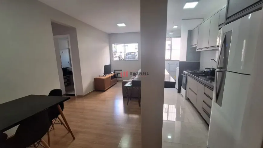 Foto 1 de Apartamento com 2 Quartos à venda, 53m² em Vale dos Tucanos, Londrina