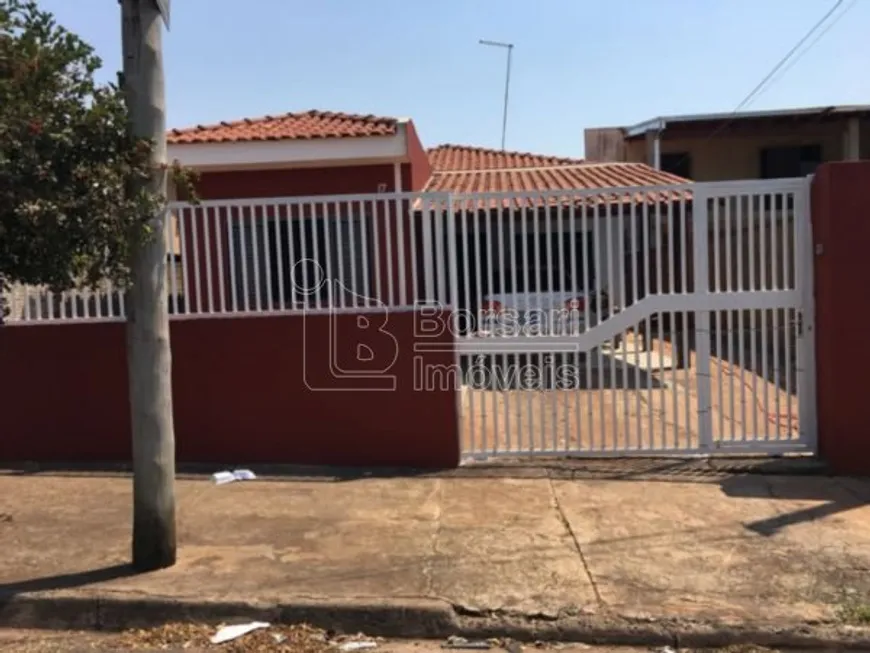 Foto 1 de Casa com 2 Quartos à venda, 67m² em Jardim Santo Antônio, Araraquara