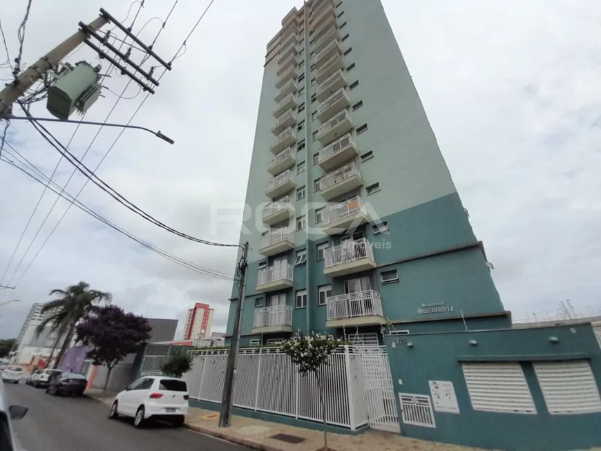 Foto 1 de Apartamento com 2 Quartos para alugar, 58m² em Jardim Macarengo, São Carlos