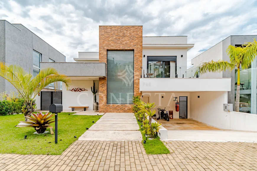 Foto 1 de Casa com 3 Quartos à venda, 316m² em Alphaville, Santana de Parnaíba
