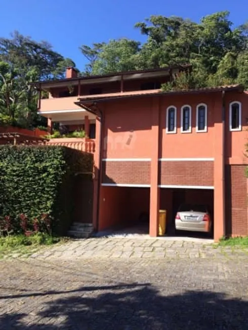 Foto 1 de Casa com 5 Quartos à venda, 303m² em Independência, Petrópolis