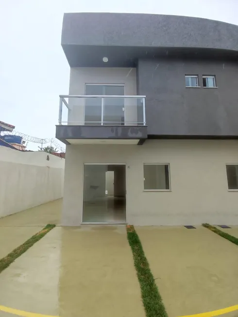 Foto 1 de Casa de Condomínio com 3 Quartos à venda, 80m² em Ipitanga, Lauro de Freitas