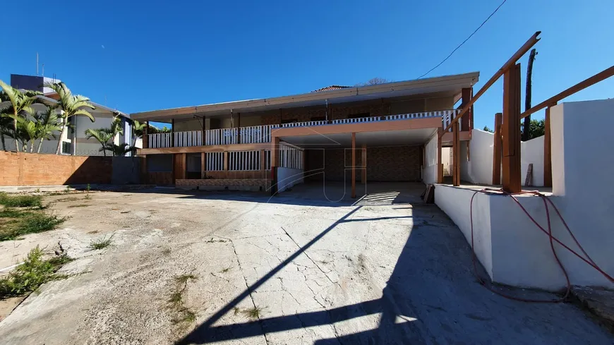 Foto 1 de Casa com 3 Quartos à venda, 250m² em Jardim Aquarius, Marília