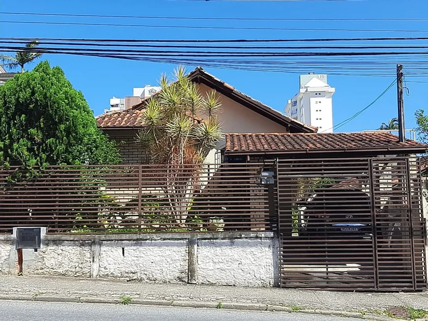 Foto 1 de Casa com 3 Quartos à venda, 95m² em Canto, Florianópolis