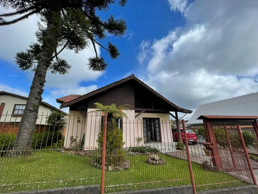 Foto 1 de Casa com 4 Quartos à venda, 200m² em Eugênio Ferreira, Canela