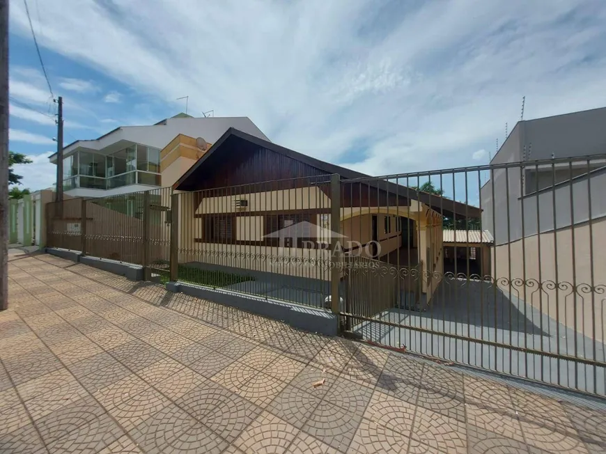 Foto 1 de Imóvel Comercial com 4 Quartos para alugar, 335m² em Centro, Ibiporã