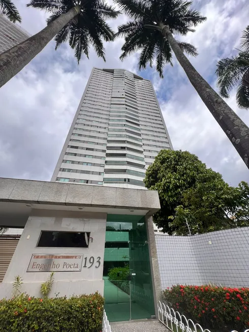 Foto 1 de Apartamento com 4 Quartos à venda, 230m² em Caxangá, Recife