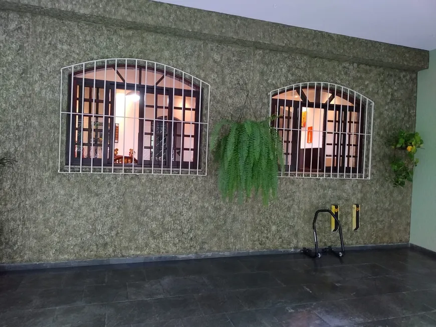 Foto 1 de Sobrado com 4 Quartos à venda, 225m² em Vila Jordanopolis, São Bernardo do Campo