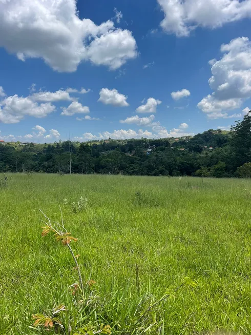 Foto 1 de Lote/Terreno à venda, 1000m² em Centro, Guararema