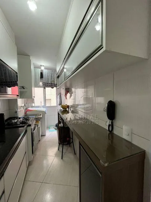 Foto 1 de Apartamento com 2 Quartos à venda, 52m² em Vila Lutecia, Santo André