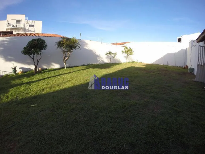 Foto 1 de Casa com 4 Quartos à venda, 388m² em Jardim Cuiabá, Cuiabá