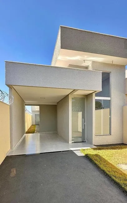 Foto 1 de Casa com 2 Quartos à venda, 190m² em SIM, Feira de Santana