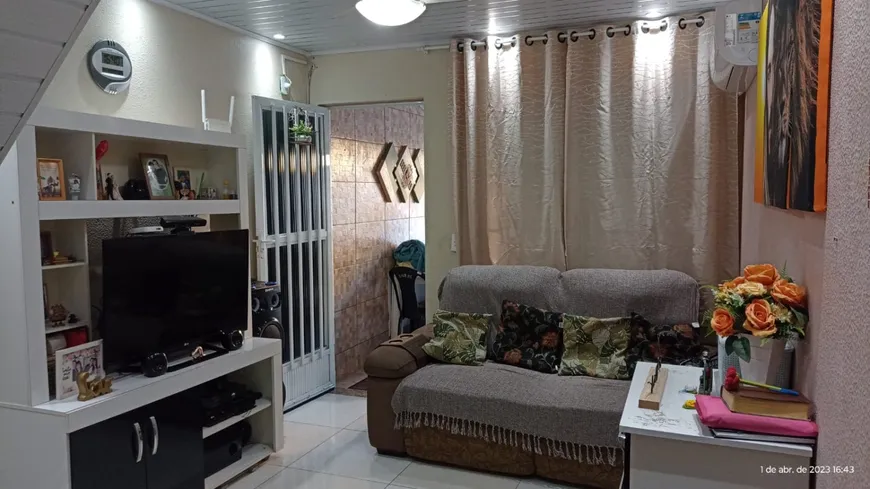 Foto 1 de Casa de Condomínio com 2 Quartos à venda, 72m² em Bangu, Rio de Janeiro