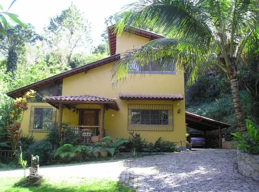 Foto 1 de Casa com 4 Quartos à venda, 270m² em Itaipu, Niterói