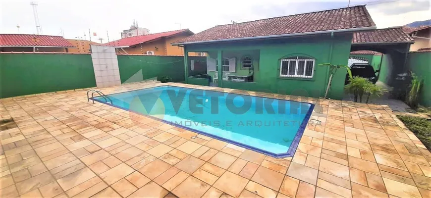 Foto 1 de Casa com 4 Quartos à venda, 280m² em Indaiá, Caraguatatuba