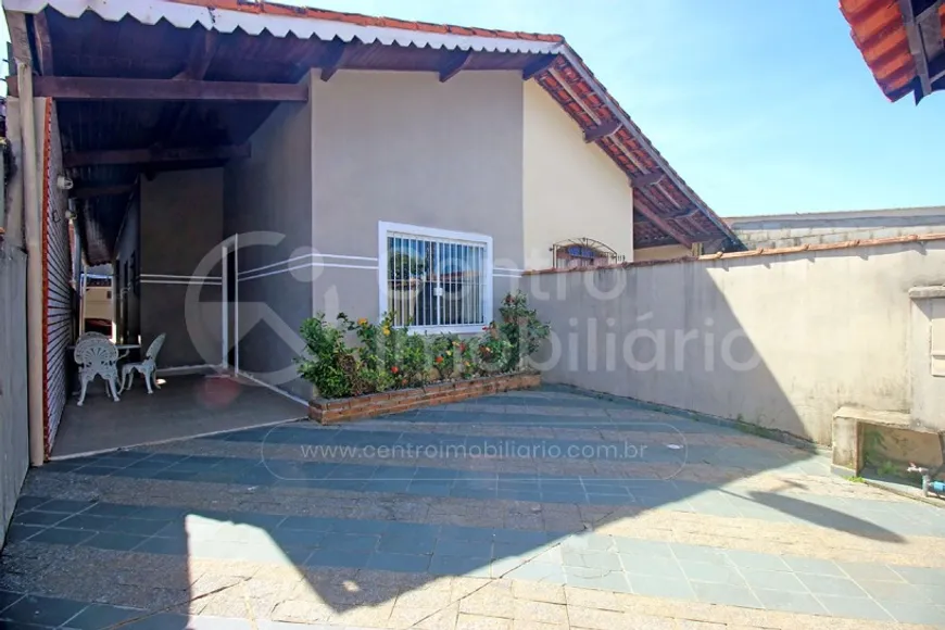 Foto 1 de Casa com 3 Quartos à venda, 140m² em Parque D Aville , Peruíbe