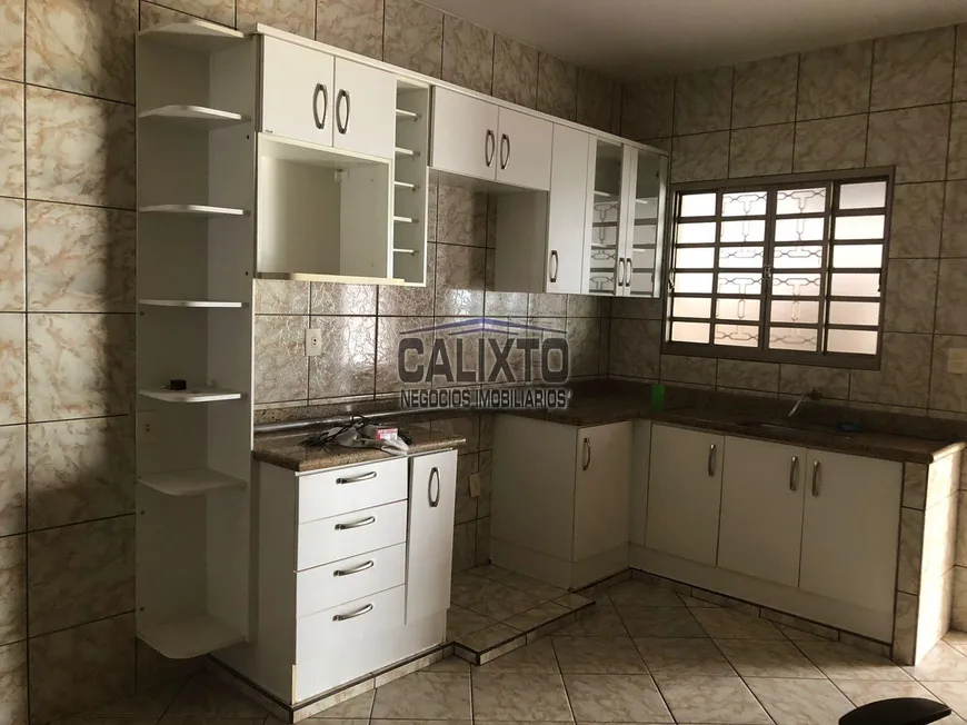 Foto 1 de Casa com 3 Quartos à venda, 106m² em Santa Rosa, Uberlândia