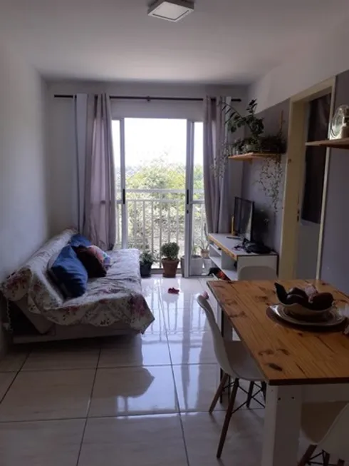 Foto 1 de Apartamento com 2 Quartos à venda, 47m² em Jardim Marilu, Carapicuíba