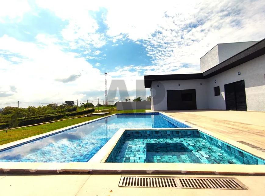 Foto 1 de Casa de Condomínio com 3 Quartos à venda, 260m² em Campos de Santo Antônio, Itu