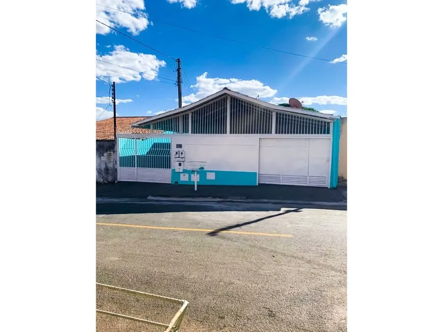 Foto 1 de Casa com 7 Quartos à venda, 270m² em Conjunto Liberdade, Aparecida de Goiânia