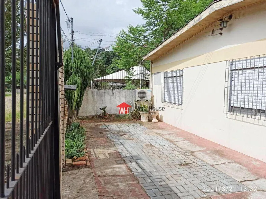 Foto 1 de Casa com 2 Quartos à venda, 130m² em Cavalhada, Porto Alegre
