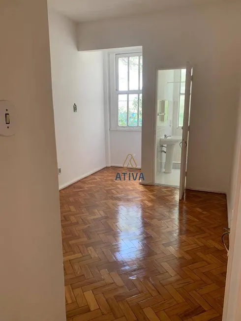 Foto 1 de Apartamento com 1 Quarto à venda, 36m² em Copacabana, Rio de Janeiro